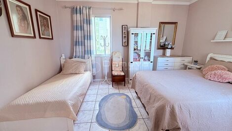 Locação Temporada frente mar 2 quartos, centro Balneário Camboriú