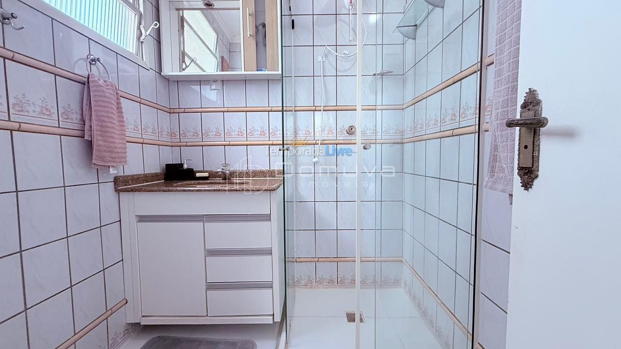 Apartamento para aluguel de temporada em Balneário Camboriú (Centro)