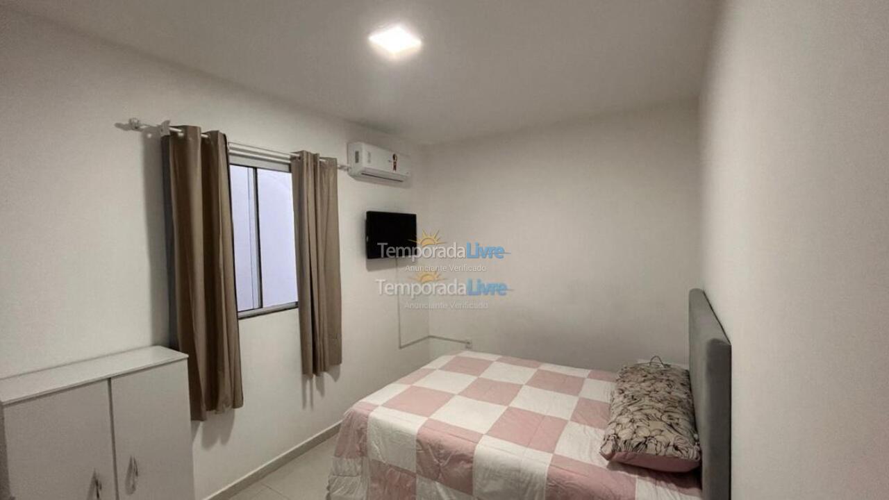 Apartamento para aluguel de temporada em Florianopolis (Praia dos Ingleses)