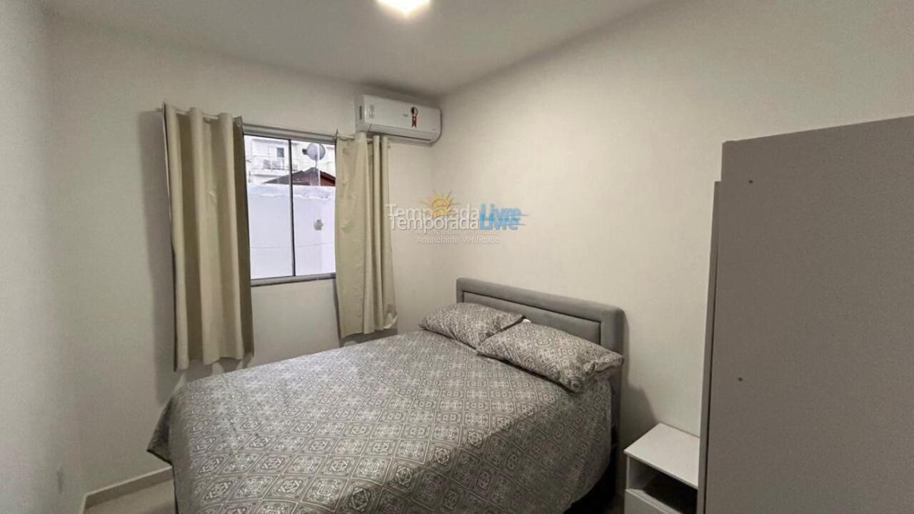Apartamento para aluguel de temporada em Florianopolis (Praia dos Ingleses)