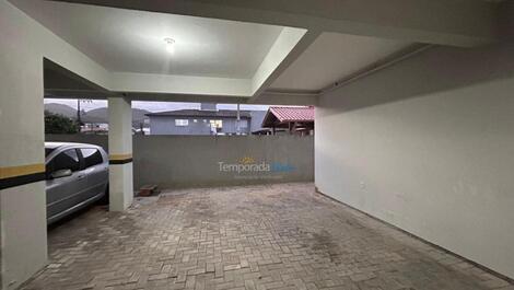 🏡 Apto Térreo Completo nos Ingleses com Ar, Churrasqueira e Wi-Fi