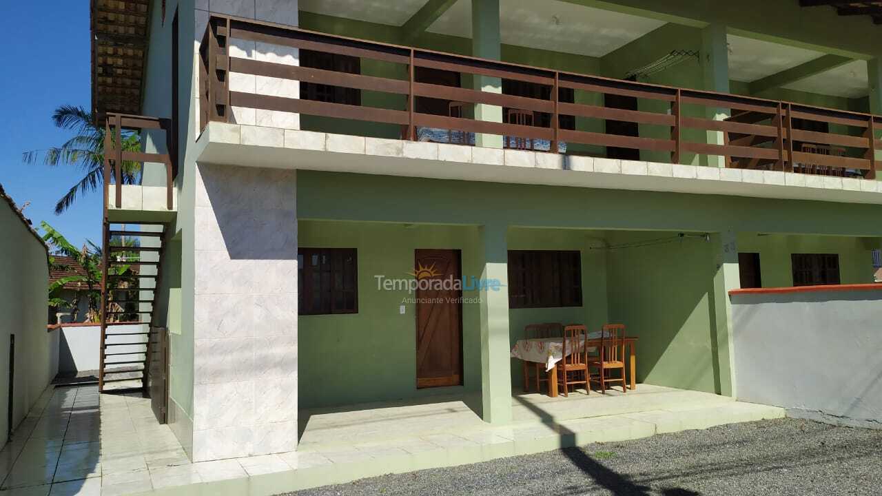 Casa para aluguel de temporada em São Francisco do Sul (Ubatuba)