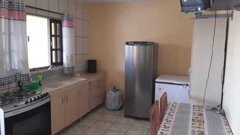 Apartamentos para temporada em São Francisco do Sul-SC