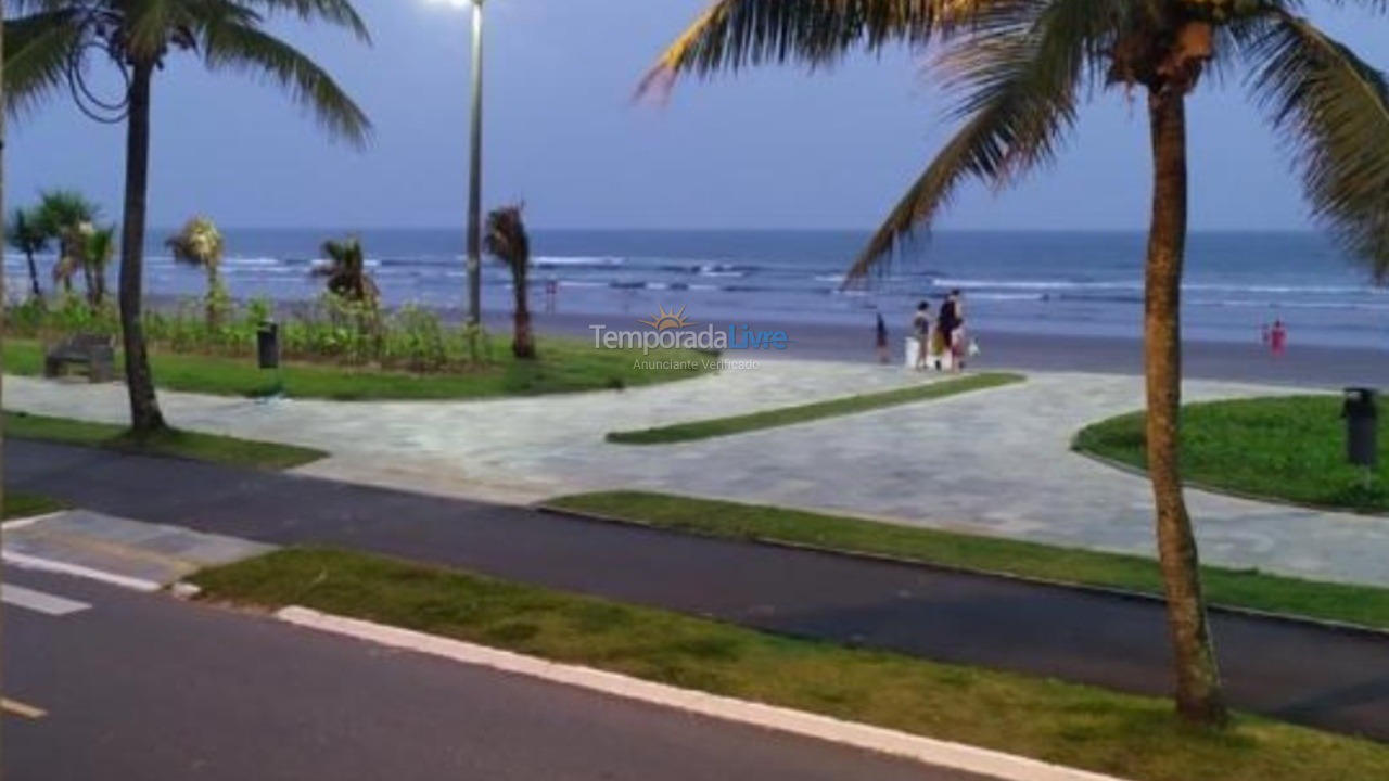 Apartment for vacation rental in Praia Grande (Praia do Caiçara)