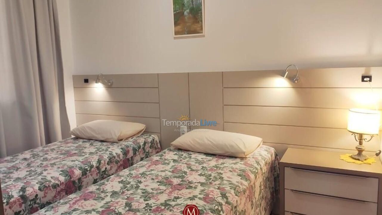 Apartment for vacation rental in Bombinhas (Mariscal)