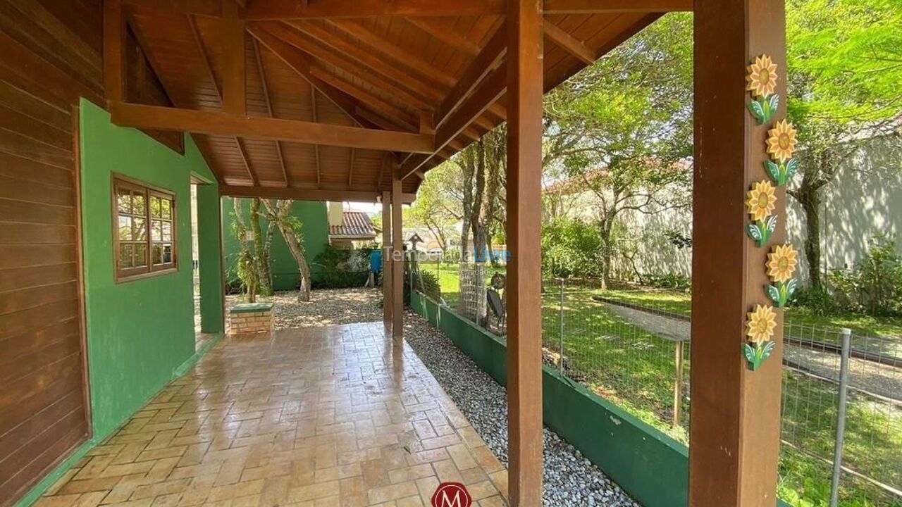 Casa para alquiler de vacaciones em Bombinhas (Canto Grande)