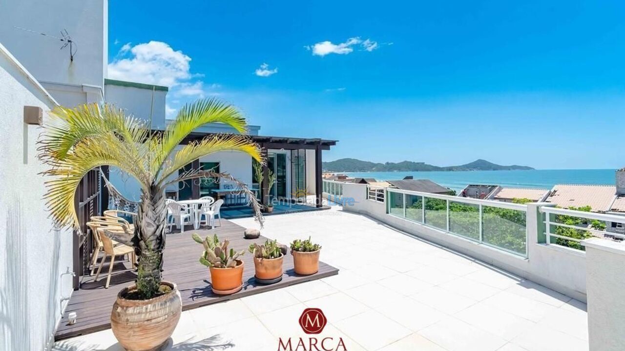 Apartment for vacation rental in 