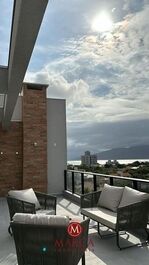 DX108 - COBERTURA DUPLEX EM EDIFICIO COM PISCINA