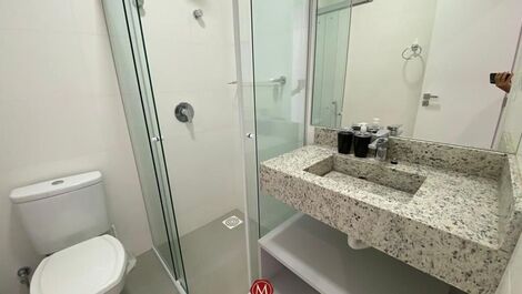 AP401 - GROUND FLOOR APARTMENT IN BUILDING WITH POOL