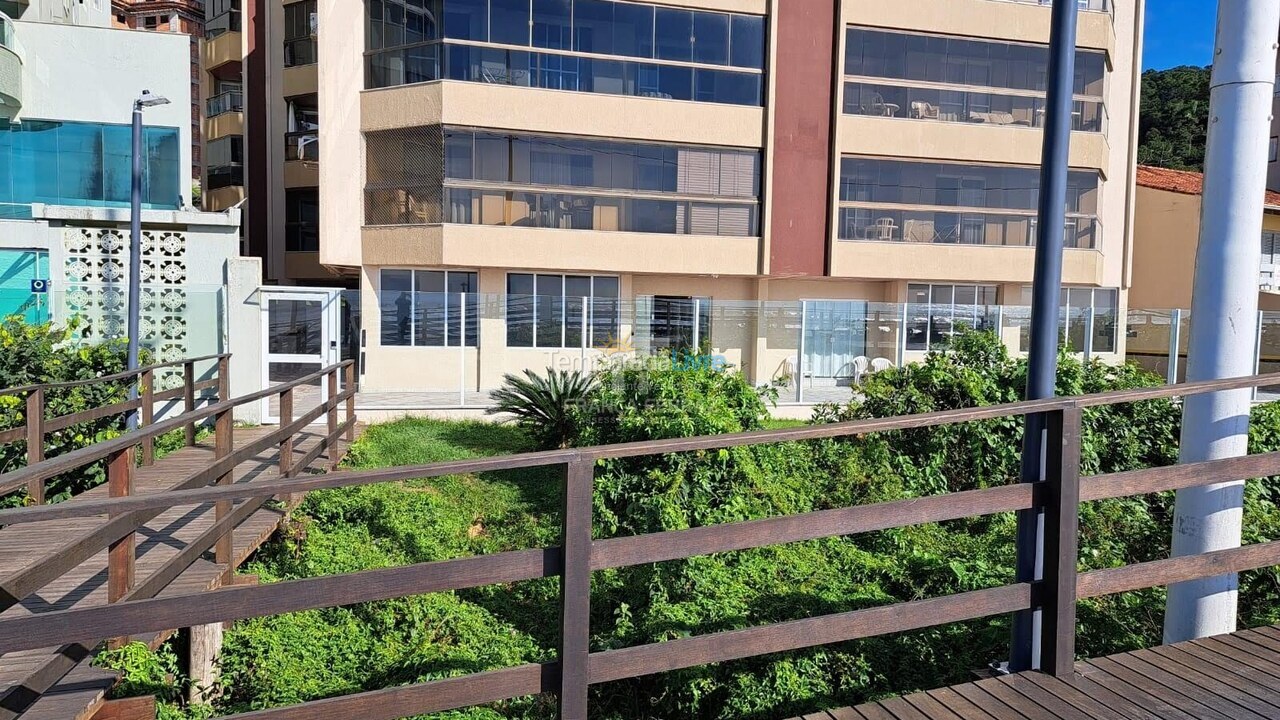 Apartment for vacation rental in Itapema (Centro)