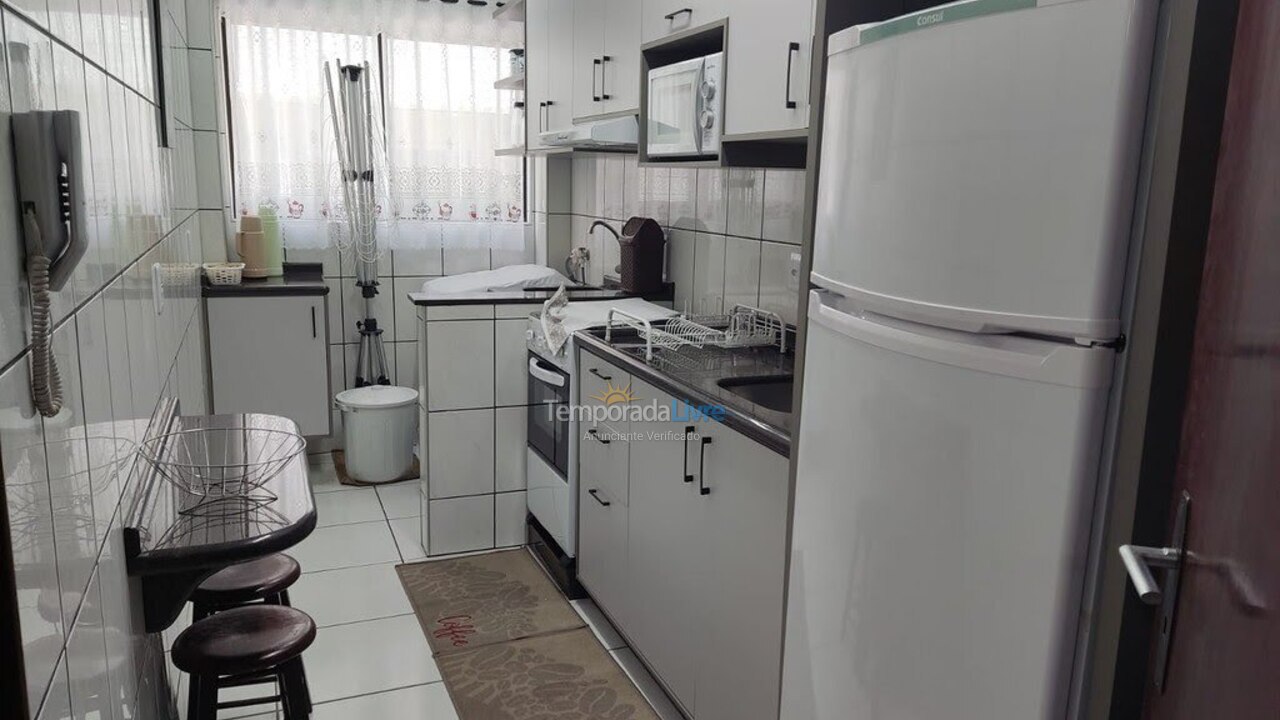 Apartamento para alquiler de vacaciones em Itapema (Meia Praia)