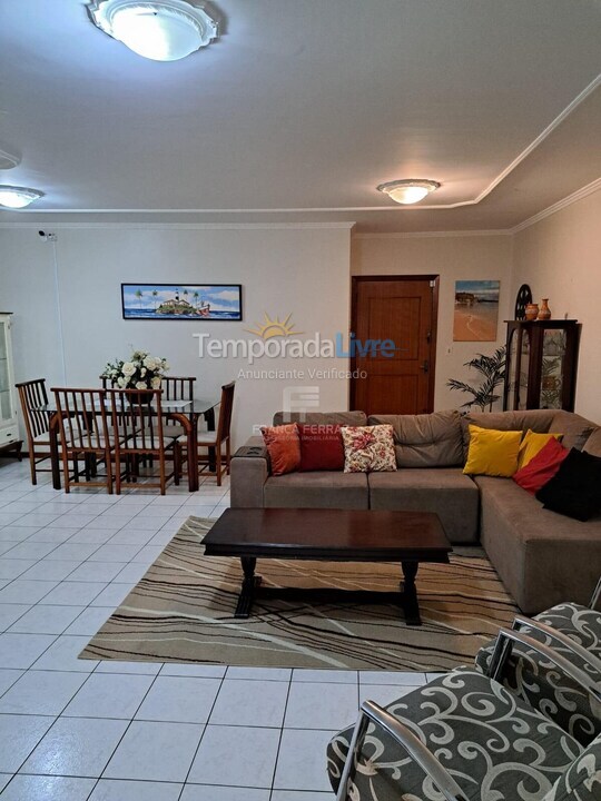 Apartment for vacation rental in Itapema (Centro)