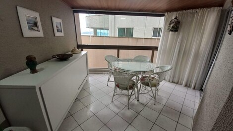 2-Bedroom Oceanfront Apartment for Vacation Rentals - Downtown Itapema