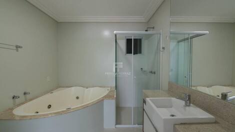 Apartamento 3 dormitórios para temporada Centro-itapema