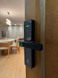 2-Bedroom Apartment for Season in the center of Itapema