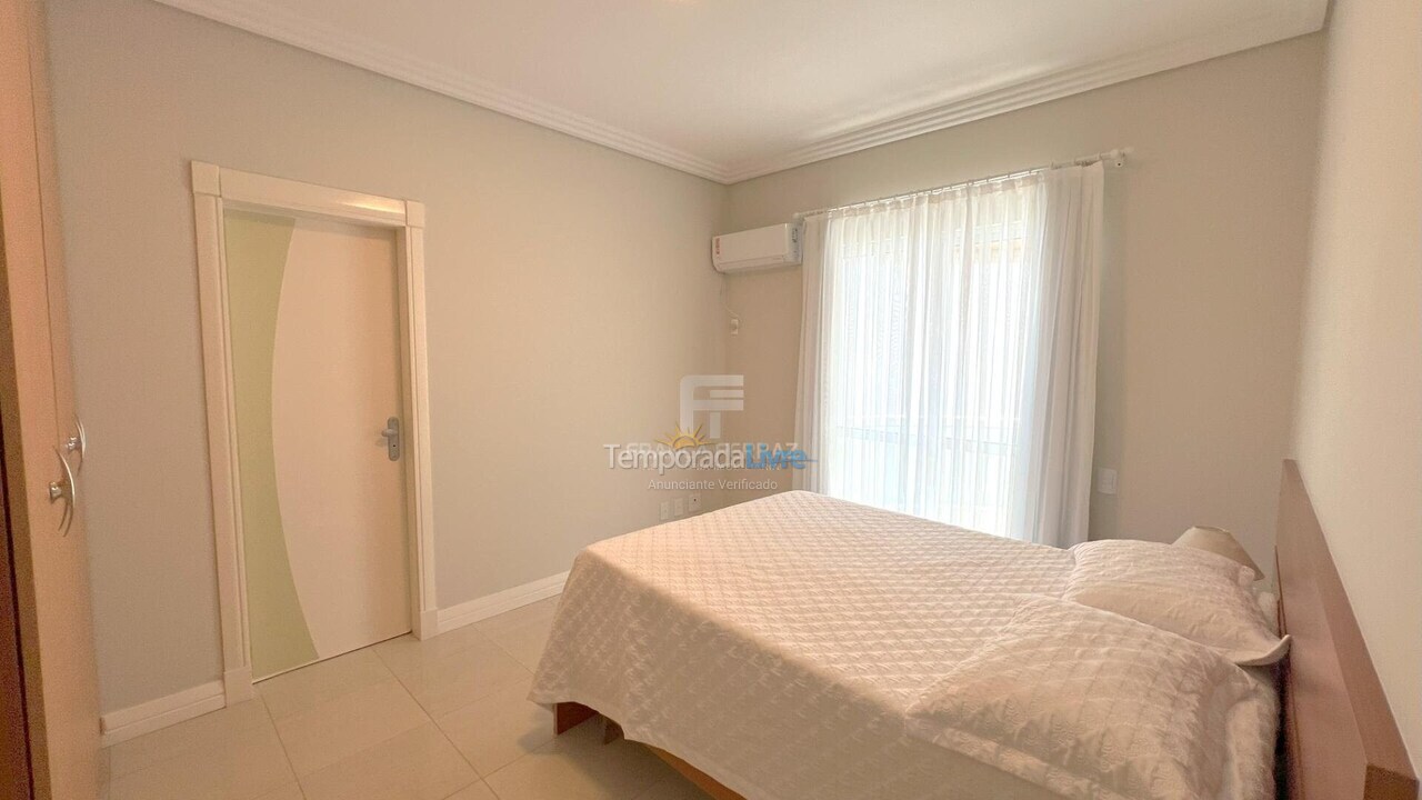 Apartamento para alquiler de vacaciones em Itapema (Centro)