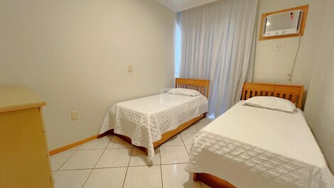 Apartamento 2 dormitorios para temporada -Centro Itapema