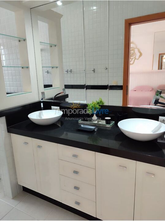 Apartment for vacation rental in Itapema (Meia Praia)