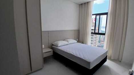 Excelente apartamento nuevo con vista al mar.