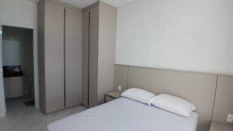 Excelente apartamento nuevo con vista al mar.