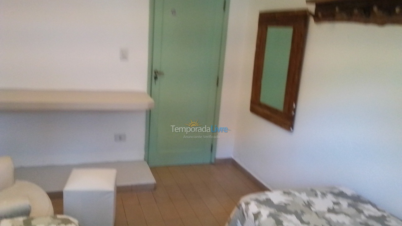 Casa para alquiler de vacaciones em Ubatuba (Praia do Lázaro)