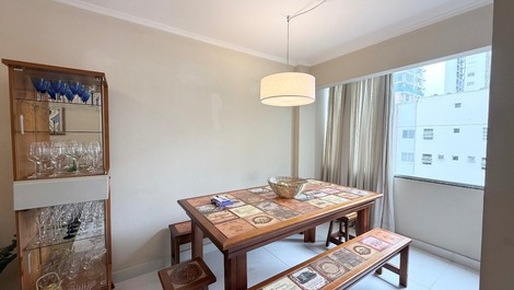 Locação Temporada 2 quartos centro Balneário Camboriú