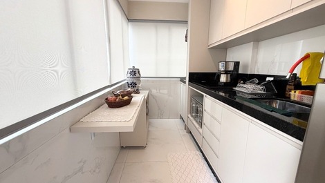 Locação Temporada 2 quartos centro Balneário Camboriú