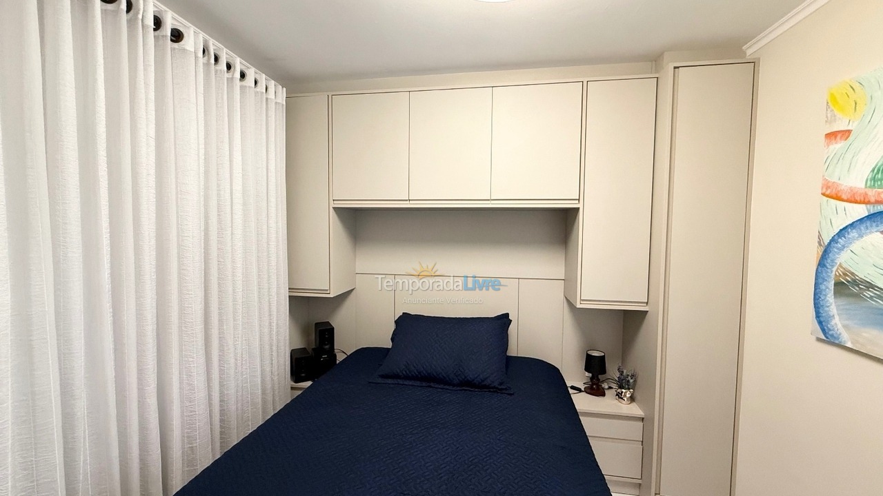 Apartamento para aluguel de temporada em Balneário Camboriú (Praia Central)