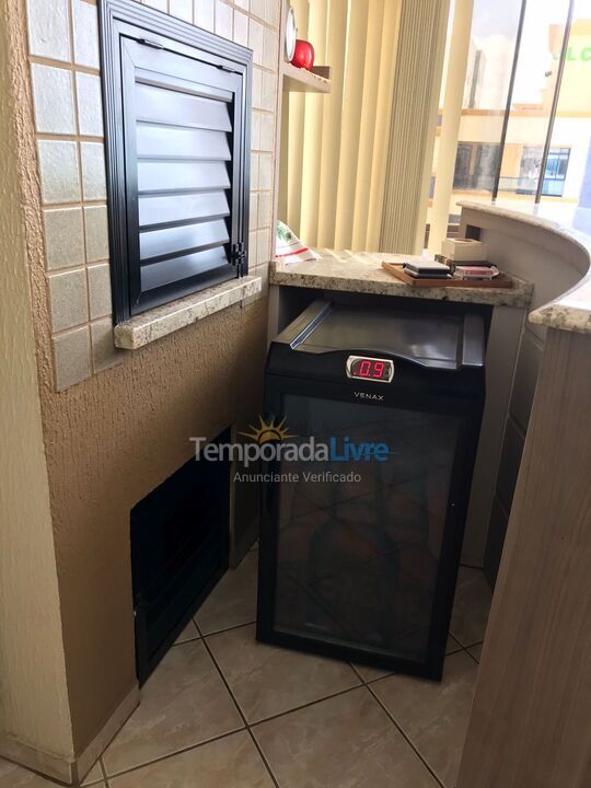 Apartamento para alquiler de vacaciones em Itapema (Meia Praia)