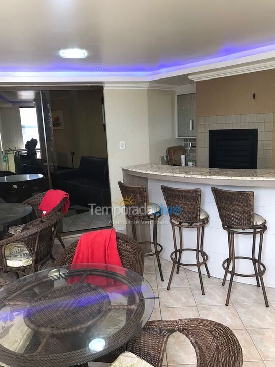 Apartamento para alquiler de vacaciones em Itapema (Meia Praia)