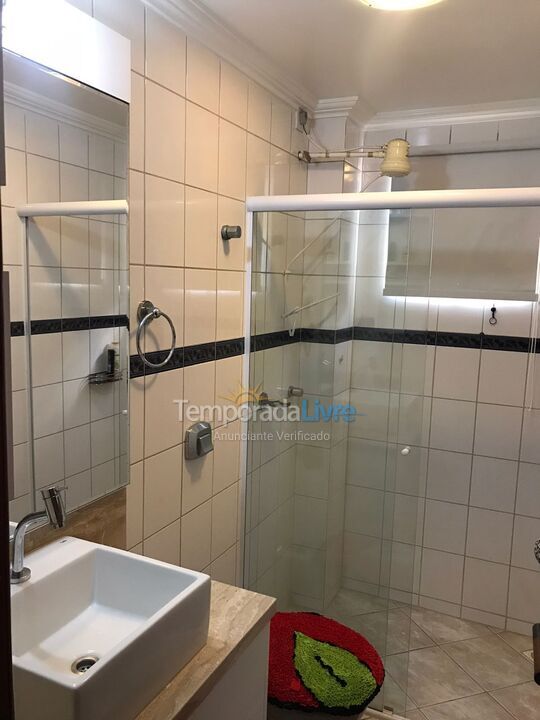 Apartamento para alquiler de vacaciones em Itapema (Meia Praia)