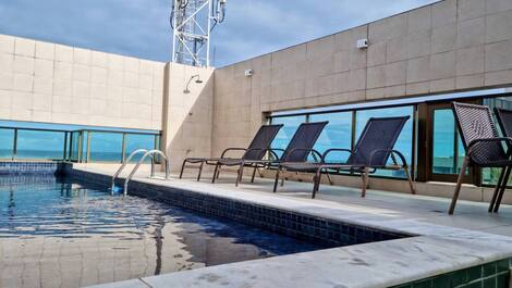 Apartamento apenas a 03 minutos a pé da Praia da Jatiuca em Maceio