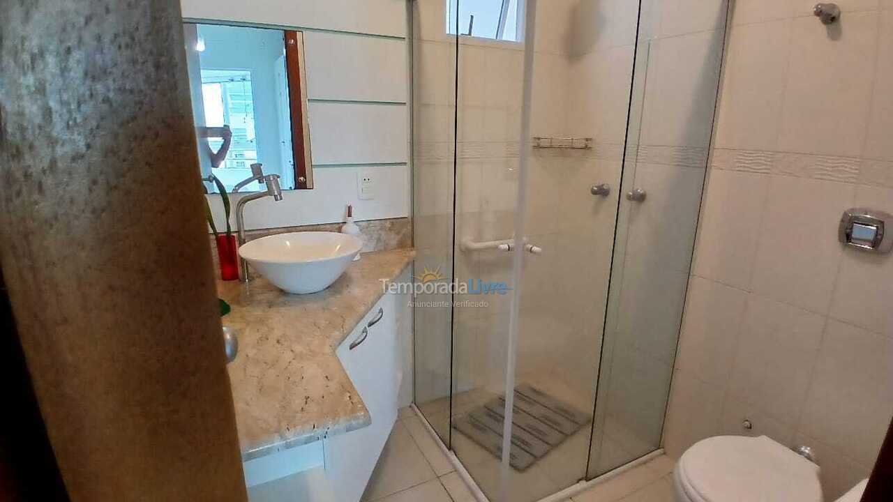 Apartamento para aluguel de temporada em Itapema (Meia Praia)