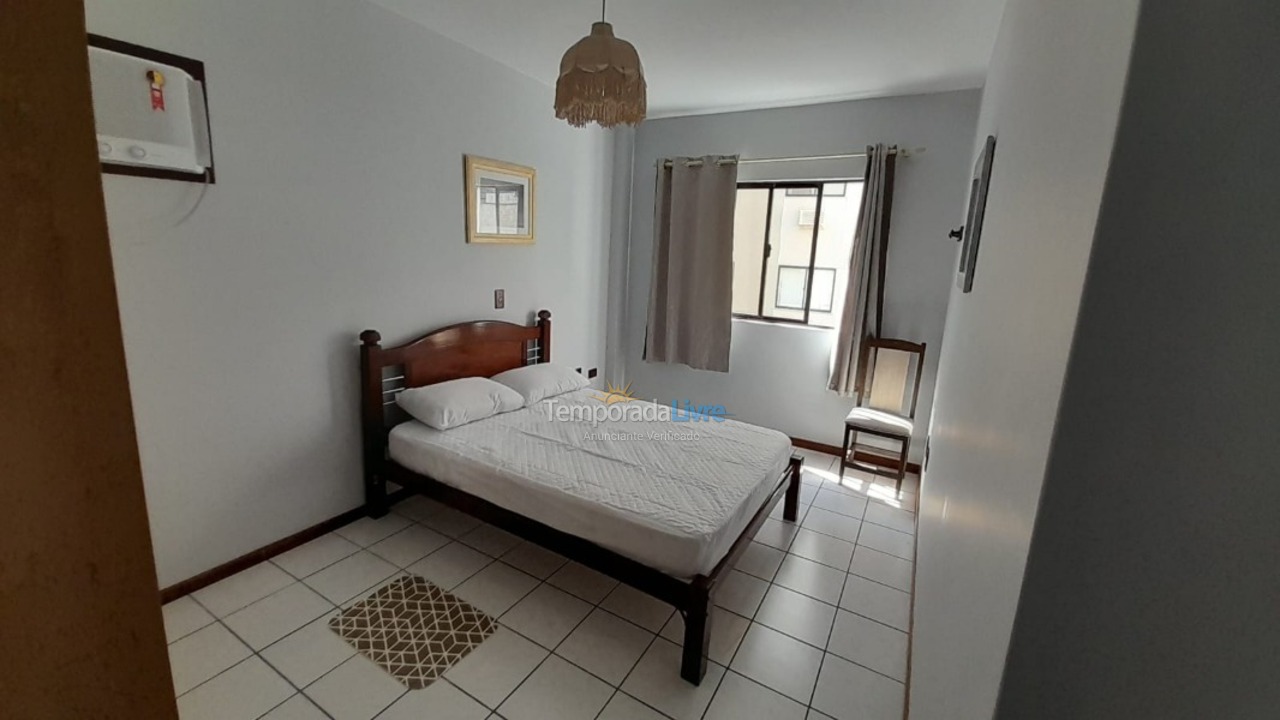 Apartamento para alquiler de vacaciones em Itapema (Meia Praia)