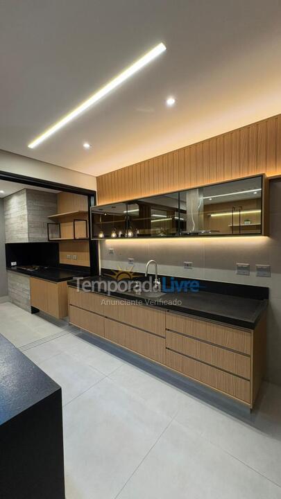 Casa para alquiler de vacaciones em Bertioga (Riviera de São Lourenço)