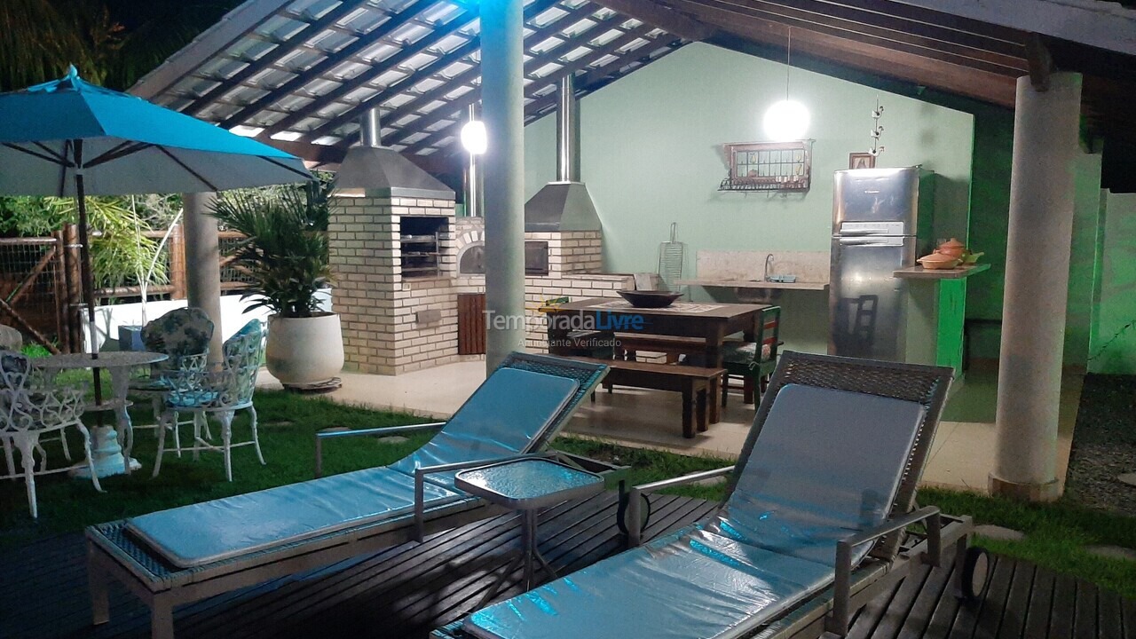 Casa para aluguel de temporada em Camaçari (Barra do Jacuípe)