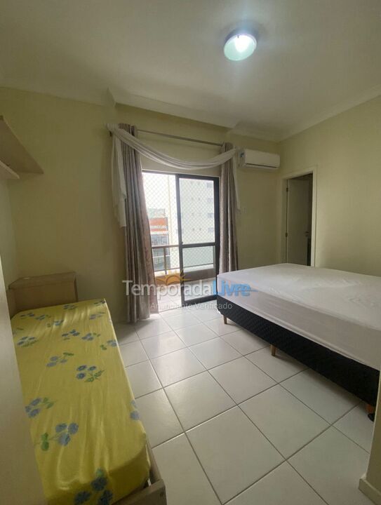 Apartment for vacation rental in Itapema (Meia Praia)