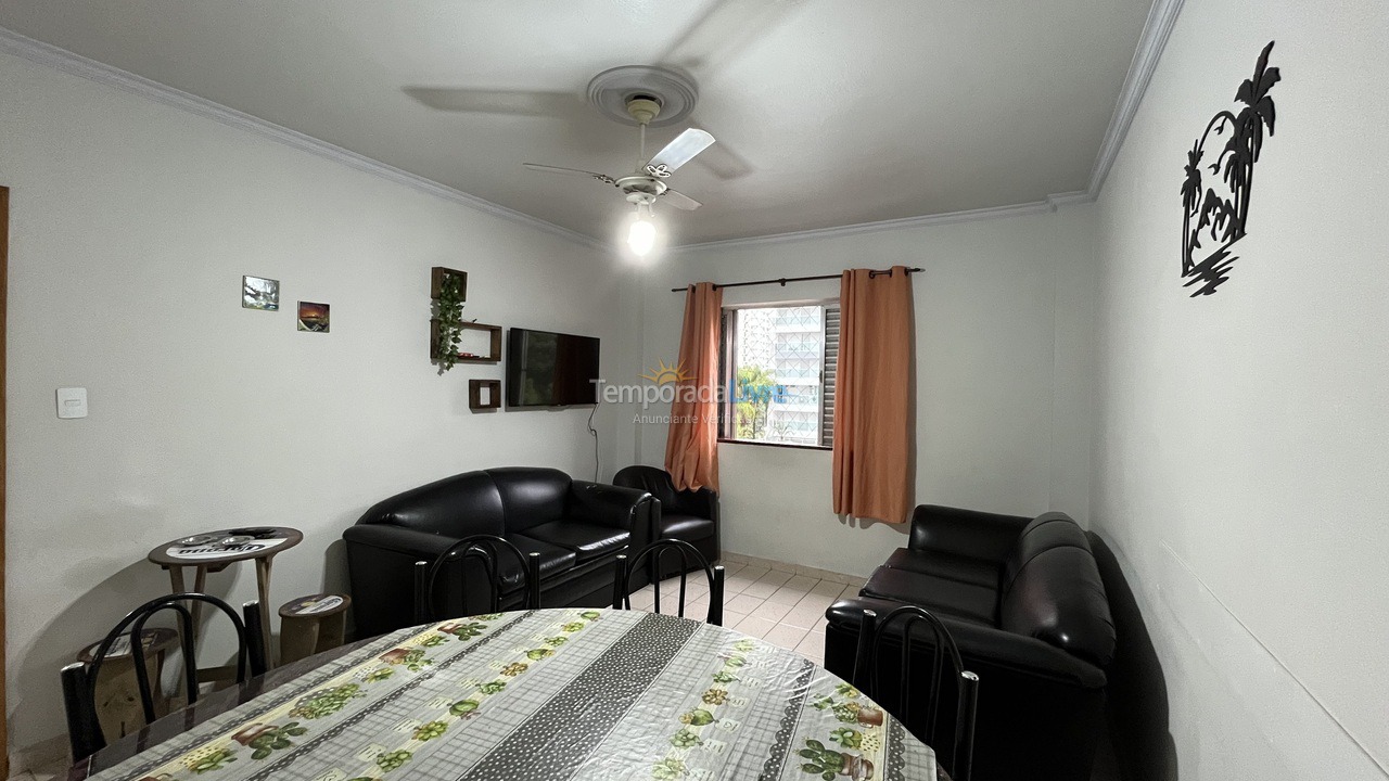 Apartamento para aluguel de temporada em Guarujá (Pitangueiras)