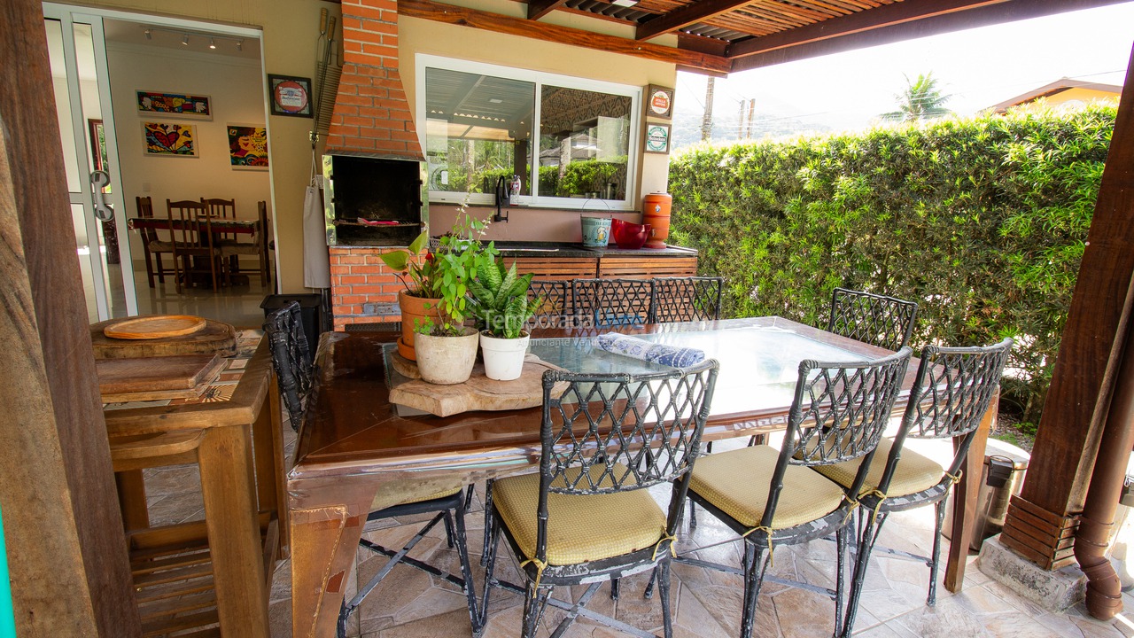 Casa para aluguel de temporada em Ubatuba (Horto Florestal)