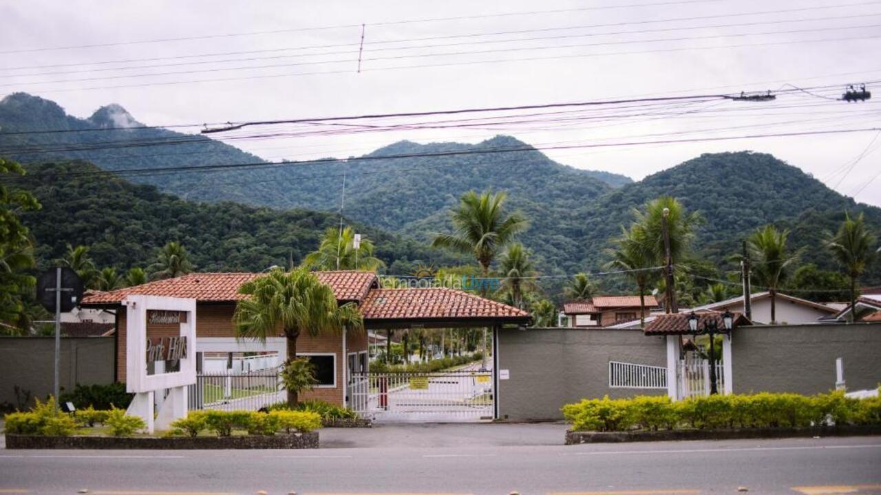 Casa para aluguel de temporada em Ubatuba (Horto Florestal)