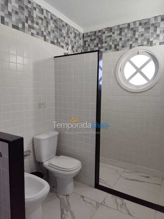 Casa para aluguel de temporada em Bombinhas (Morrinhos)