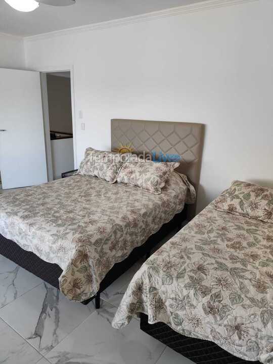 Casa para aluguel de temporada em Bombinhas (Morrinhos)