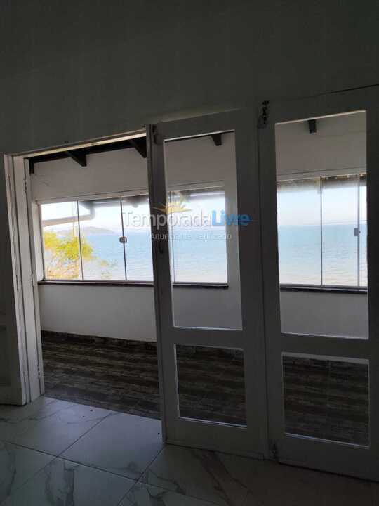 Casa para aluguel de temporada em Bombinhas (Morrinhos)