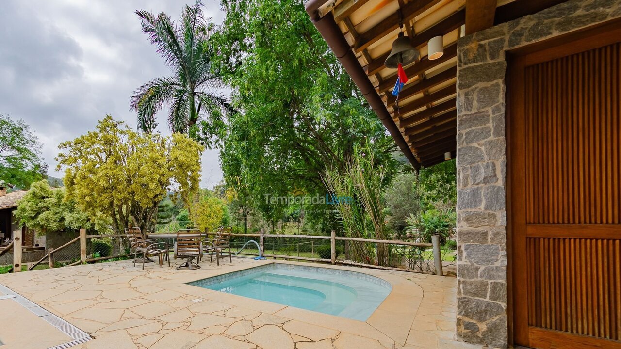 Casa para alquiler de vacaciones em Petrópolis (Araras)