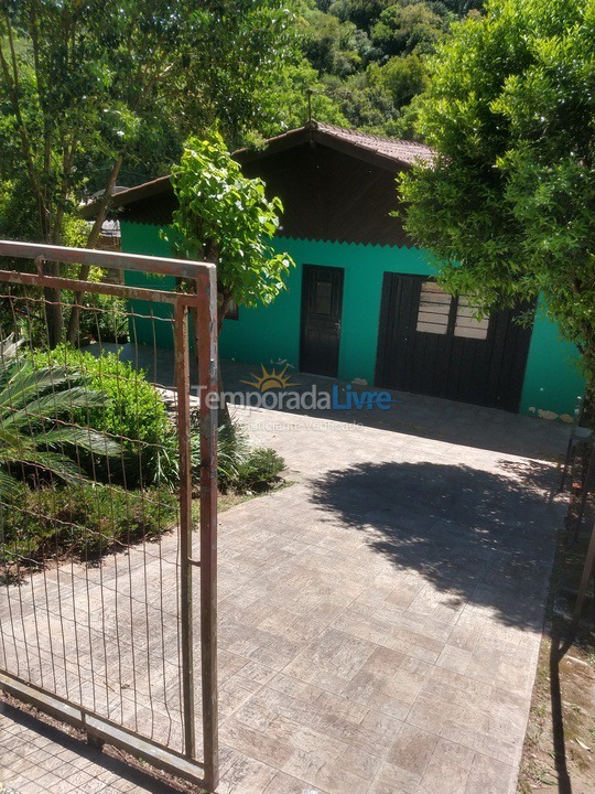 Casa para aluguel de temporada em Gramado (Piratini)