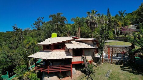 BANGALÔ CASA DA PEDRA - EXCLUSIVIDADE, CONFORTO E PRIVACIDADE.