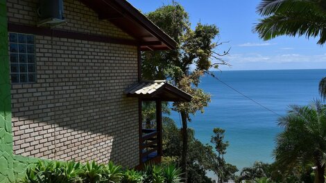 BANGALÔ CASA GRANDE - EXCLUSIVIDADE, CONFORTO E PRIVACIDADE.