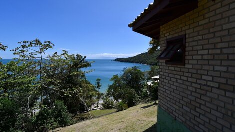 BANGALÔ CASA GRANDE - EXCLUSIVIDADE, CONFORTO E PRIVACIDADE.