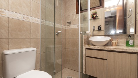 ÓTIMA CASA QUADRA MAR NA PRAIA DO CENTRO DE PORTO BELO