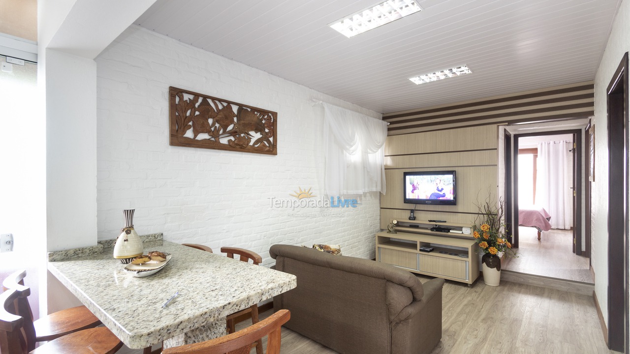 Casa para aluguel de temporada em Porto Belo (Centro)